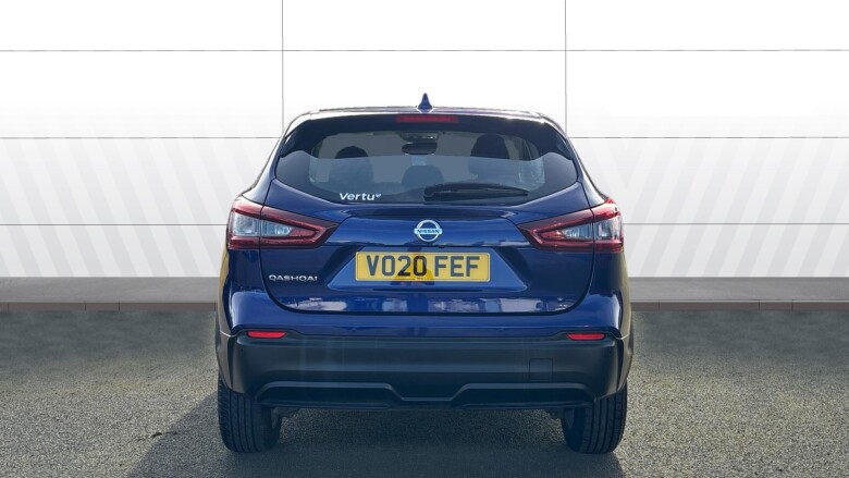 Nissan Qashqai 1.3 DiG-T Acenta Premium 5dr Petrol Hatchback